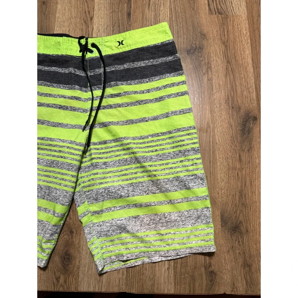 Hurley Shorts Mens Size 33 Lime Green Striped Swim Trunks Buckle Exclusive